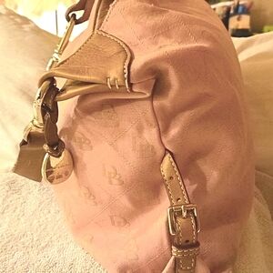 Vintage Dooney & Bourke Monogram Pink Tote 🦋